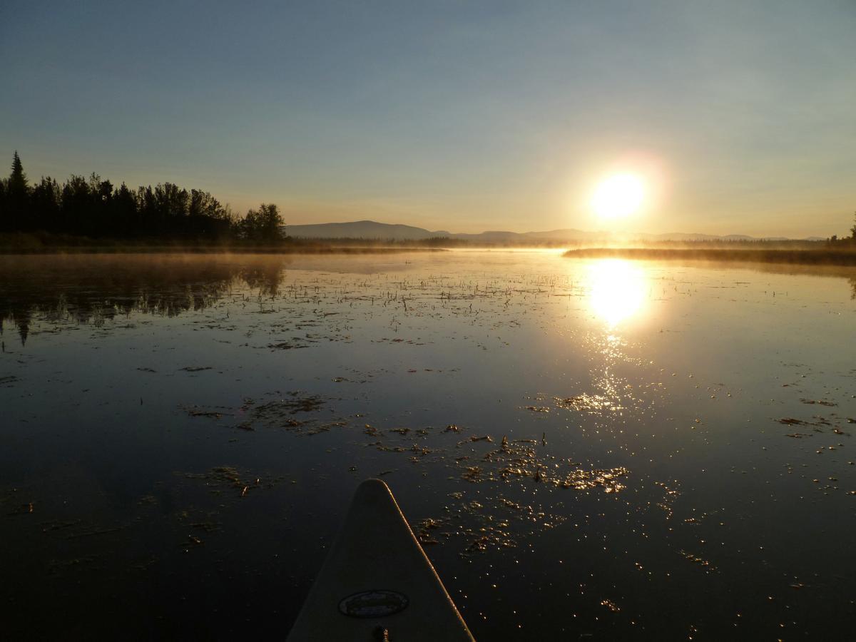 Eagle'S Nest Resort Anahim Lake 외부 사진